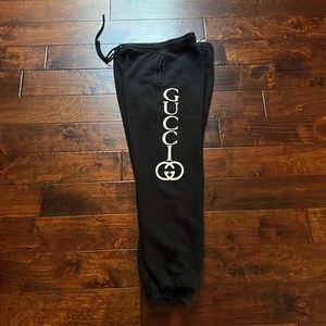 Men’s Gucci XXXL logo pants